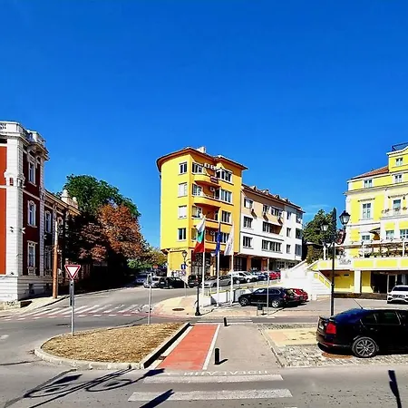 Old Town Center *